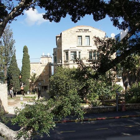 City Hall Hostel Haifa Ngoại thất bức ảnh