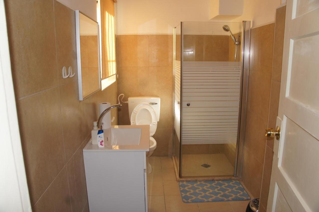 City Hall Hostel Haifa Ngoại thất bức ảnh