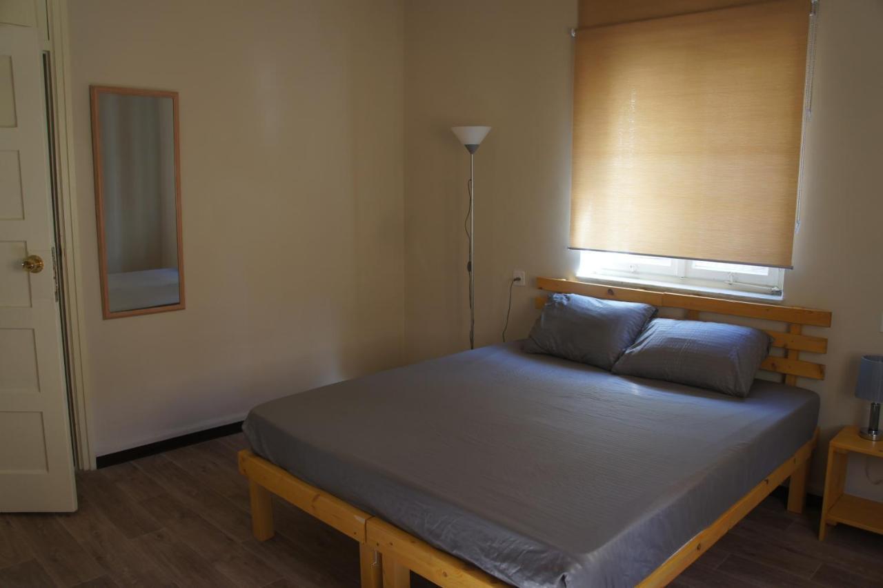 City Hall Hostel Haifa Ngoại thất bức ảnh