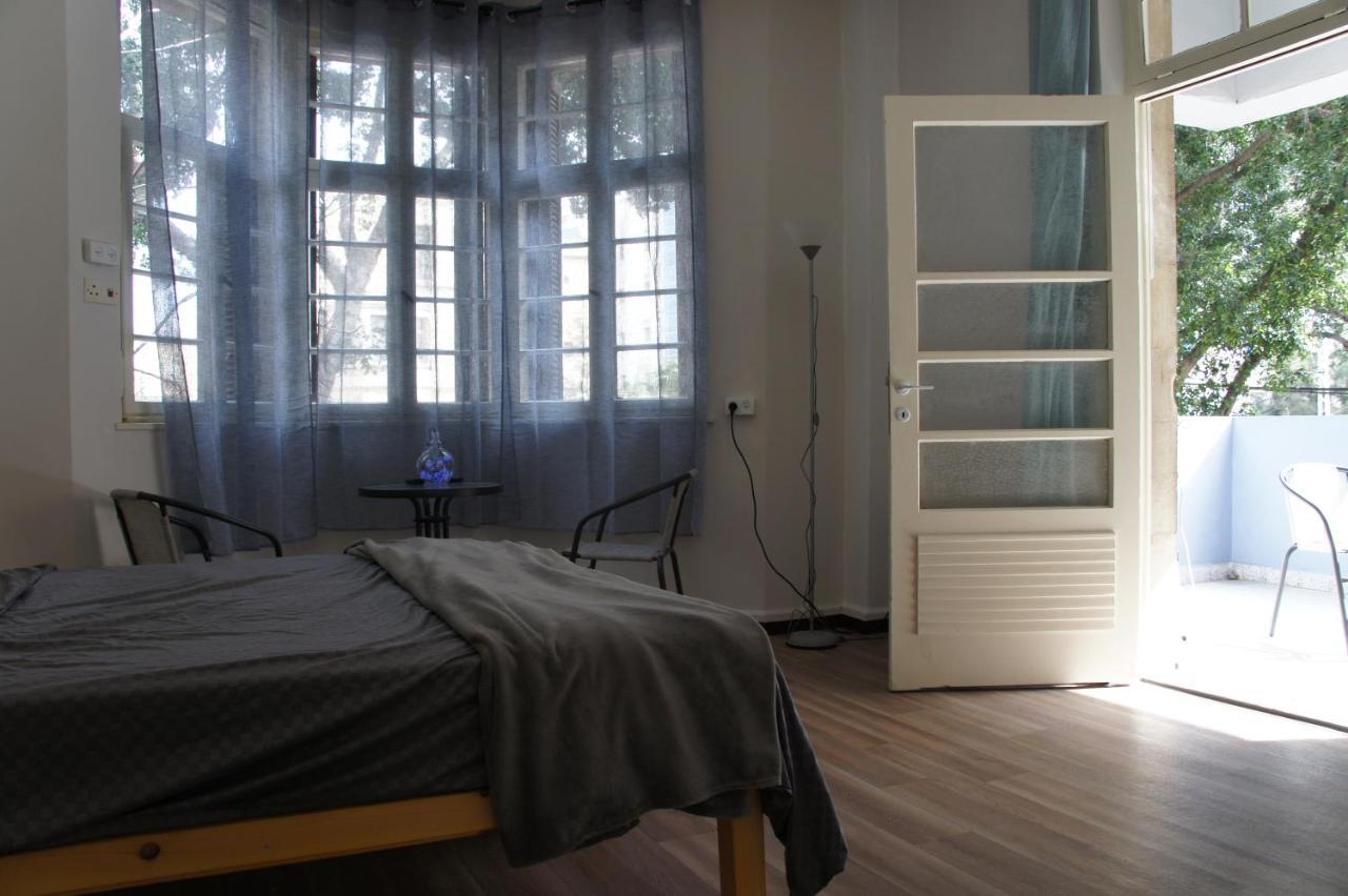 City Hall Hostel Haifa Ngoại thất bức ảnh