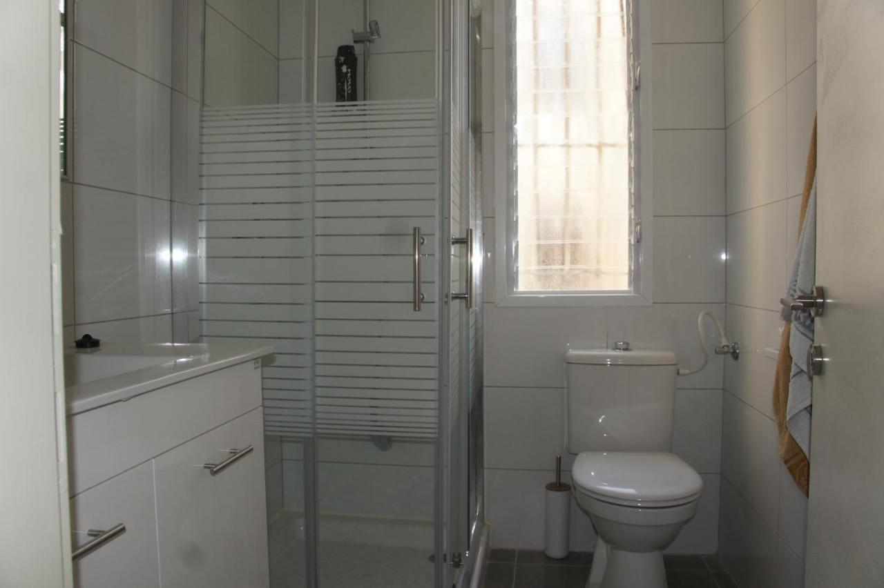 City Hall Hostel Haifa Ngoại thất bức ảnh